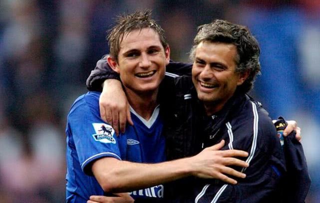 现蒙上了一 现蒙上了一