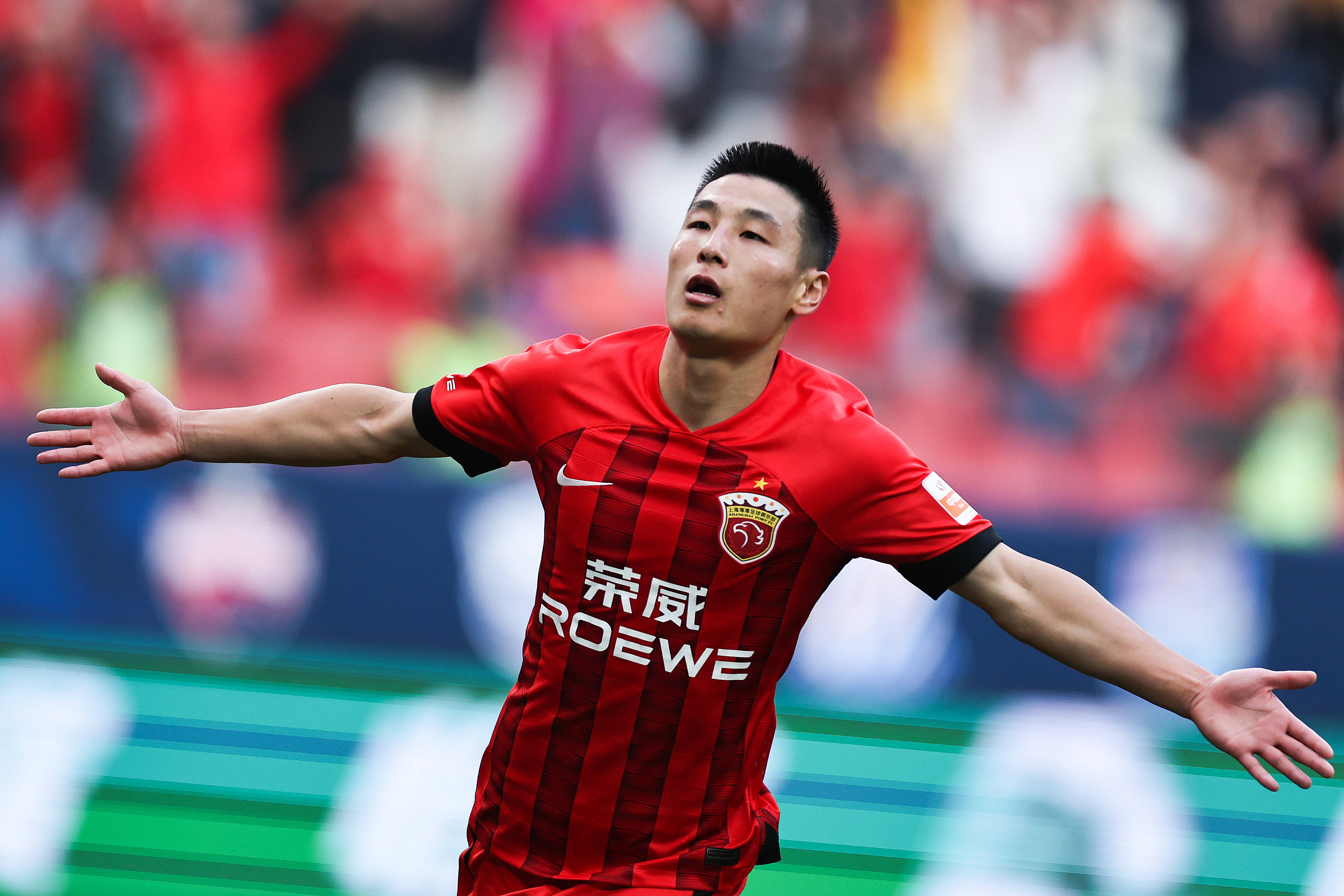 凭借无与伦 凭借无与伦