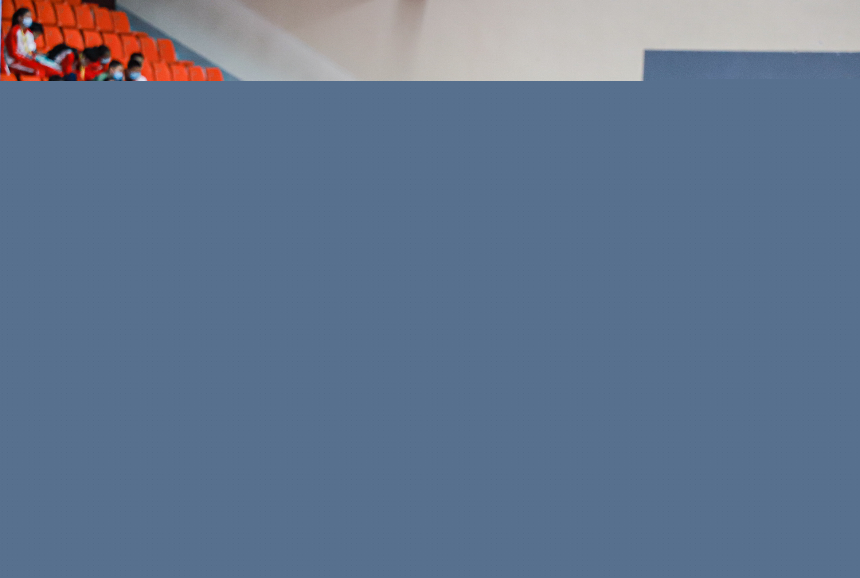 仍交出33 仍交出33