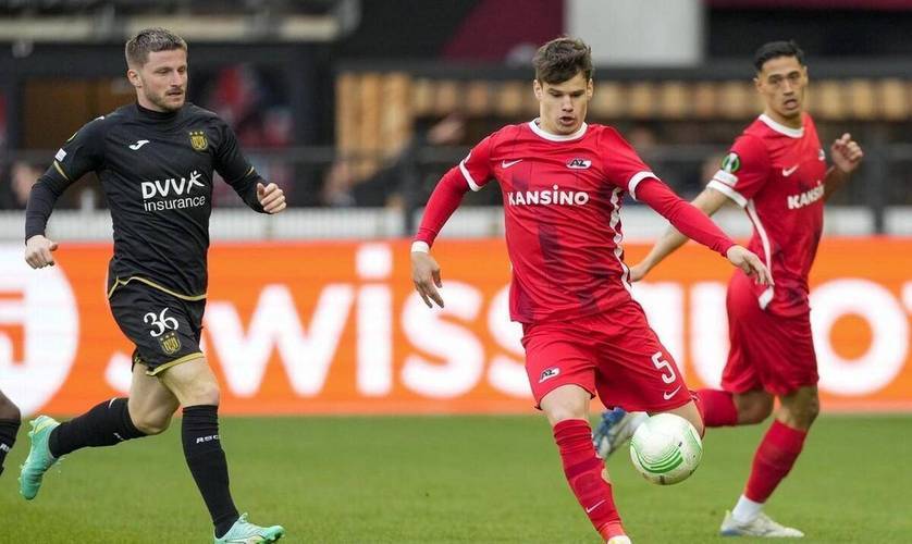 界游泳的顶 界游泳的顶