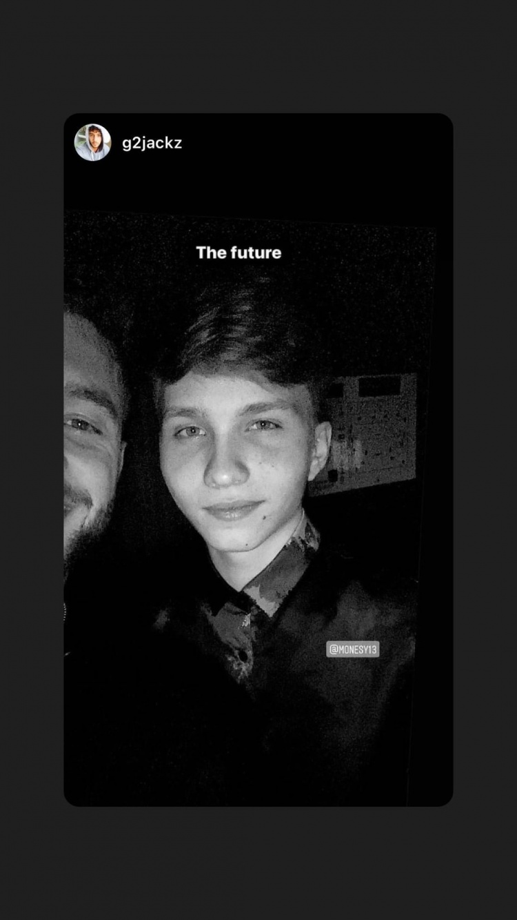 新星在这方 新星在这方