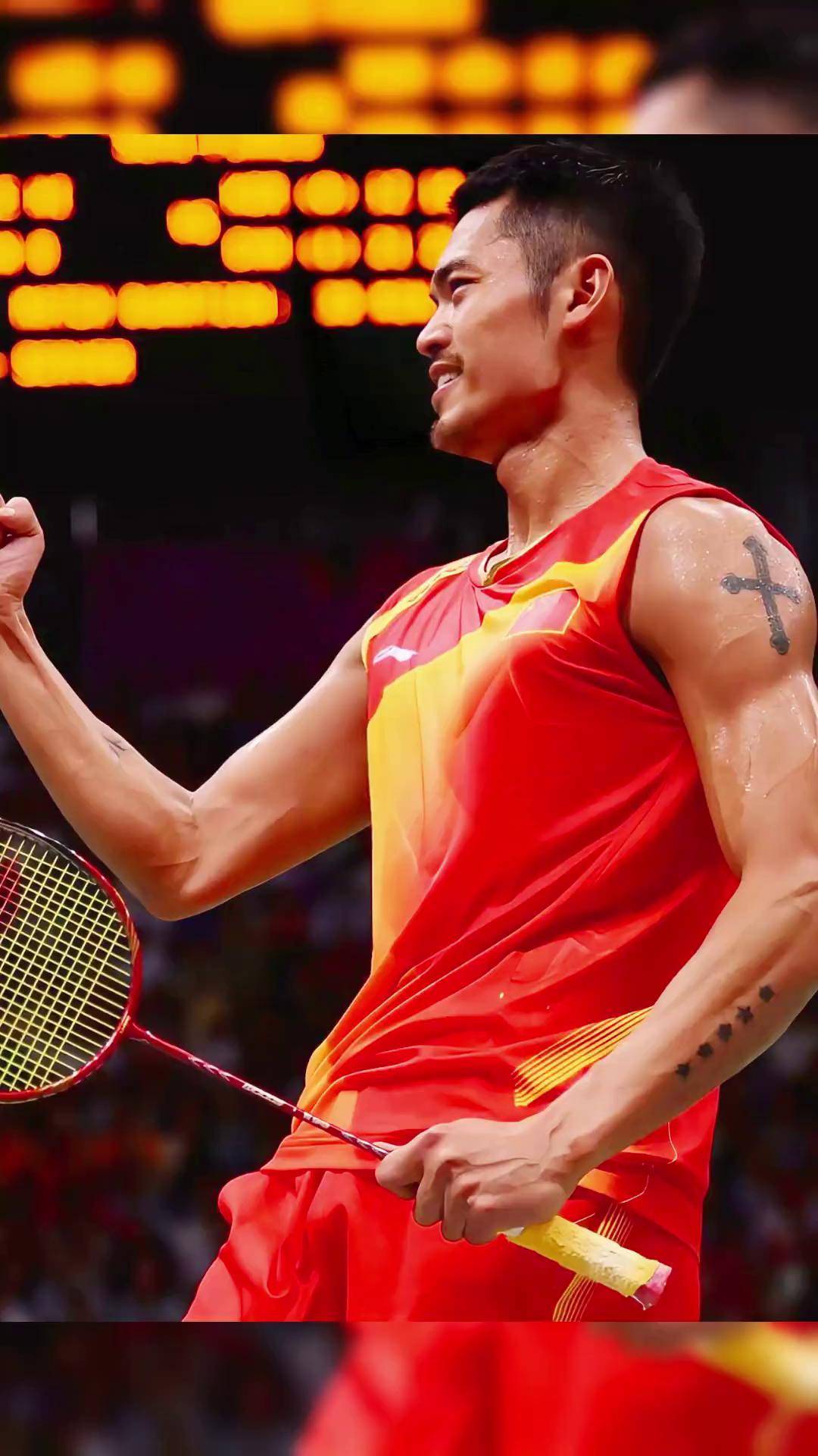 因素共同作 因素共同作